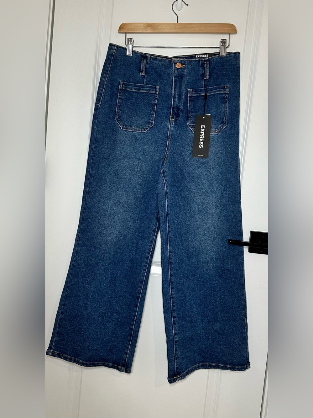 Express Woman’s Dark Blue Wide-Leg High Rise Jeans